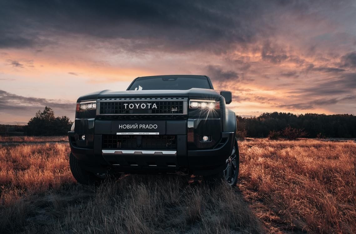 Toyota LAND CRUISER PRADO
