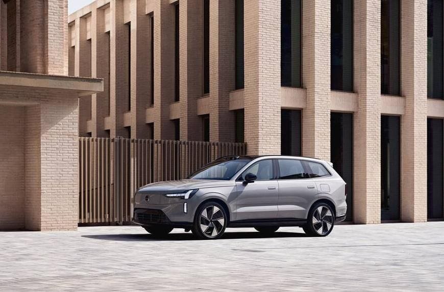 Volvo EX90