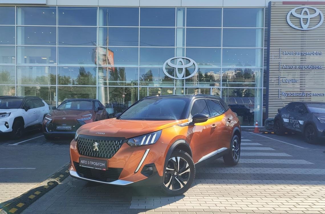 Peugeot 208