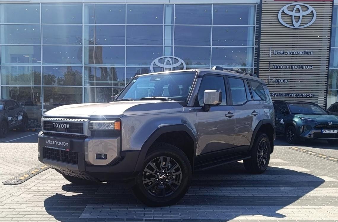 Toyota LAND CRUISER PRADO