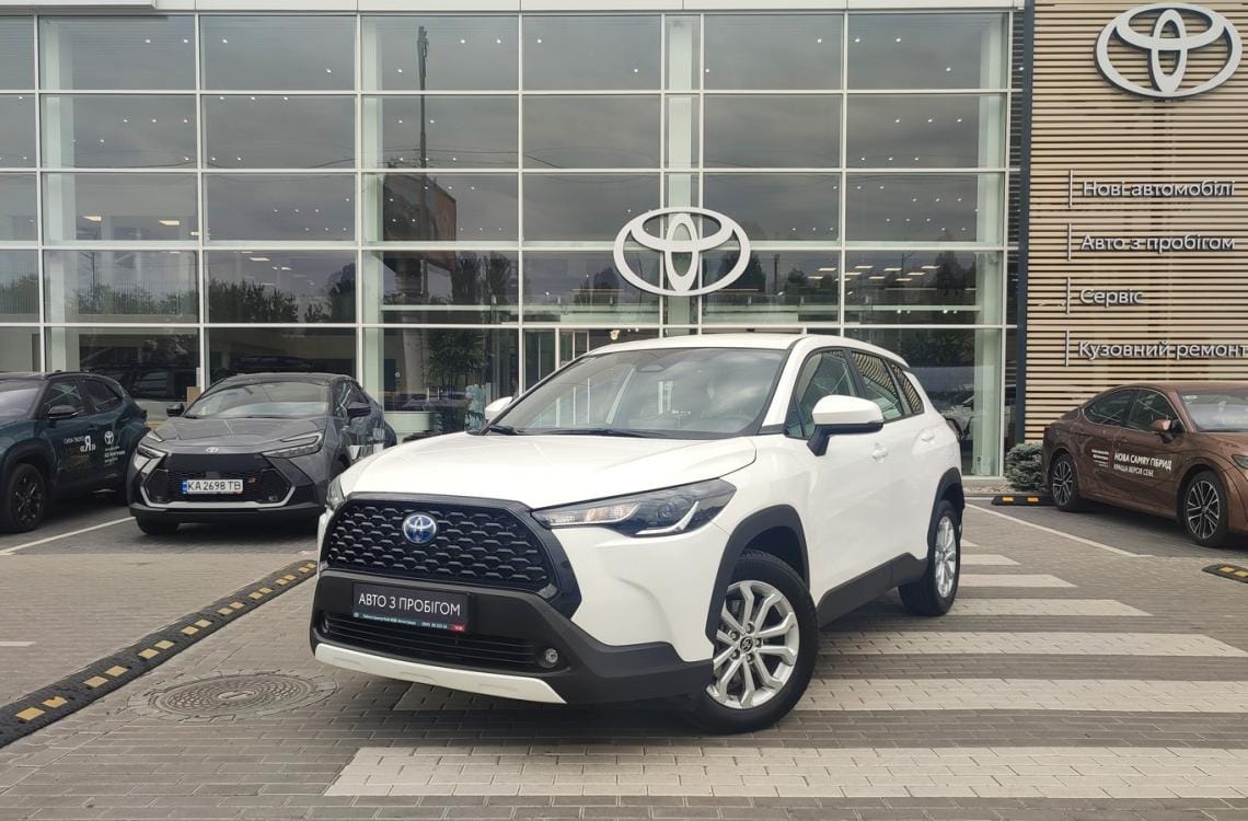 Toyota COROLLA CROSS