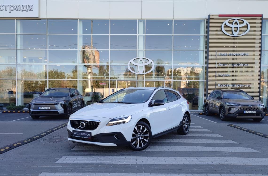 Volvo V40