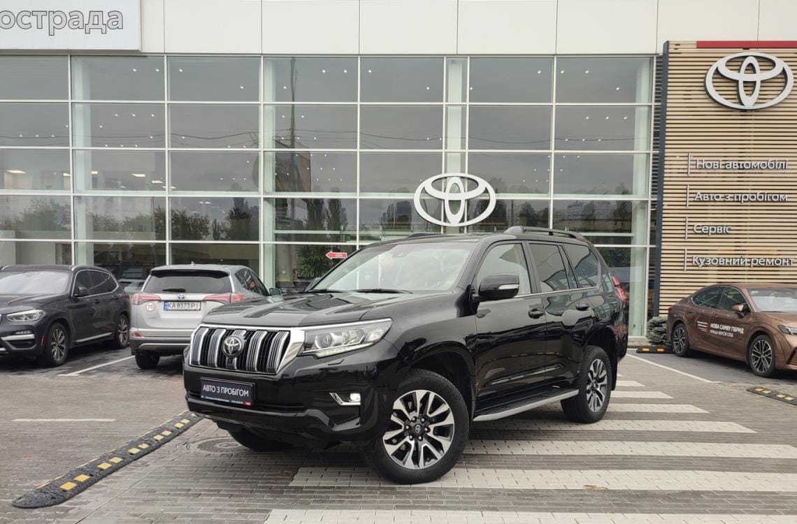 Toyota LAND CRUISER PRADO