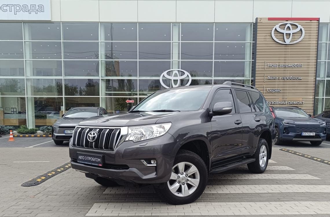 Toyota LAND CRUISER PRADO