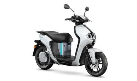 Yamaha NEO's Dual