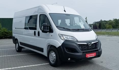 Opel Грузопассажирский 5+1 мест