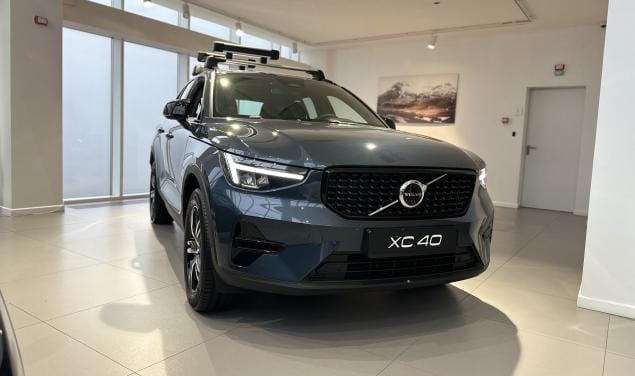 Volvo XC40 Dark Plus