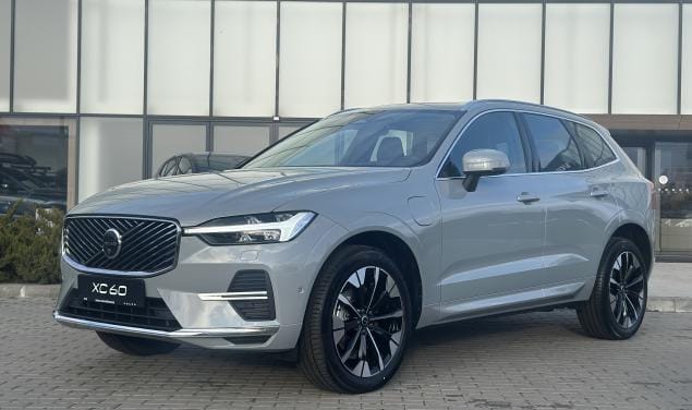 Volvo XC60 Plug-in Hybrid Ultra Bright