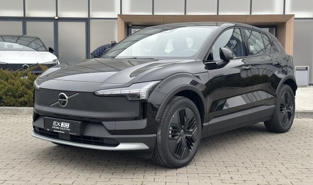 Volvo EX30 Cross Country Ultra 69 kWh AWD