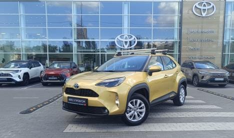 Toyota YARIS CROSS