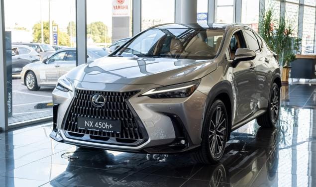 Lexus NX450h Plug-in Luxury