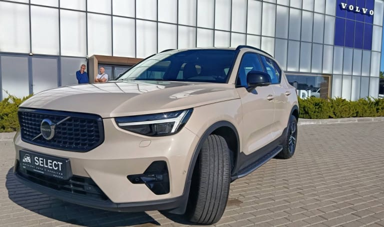 Volvo XC40