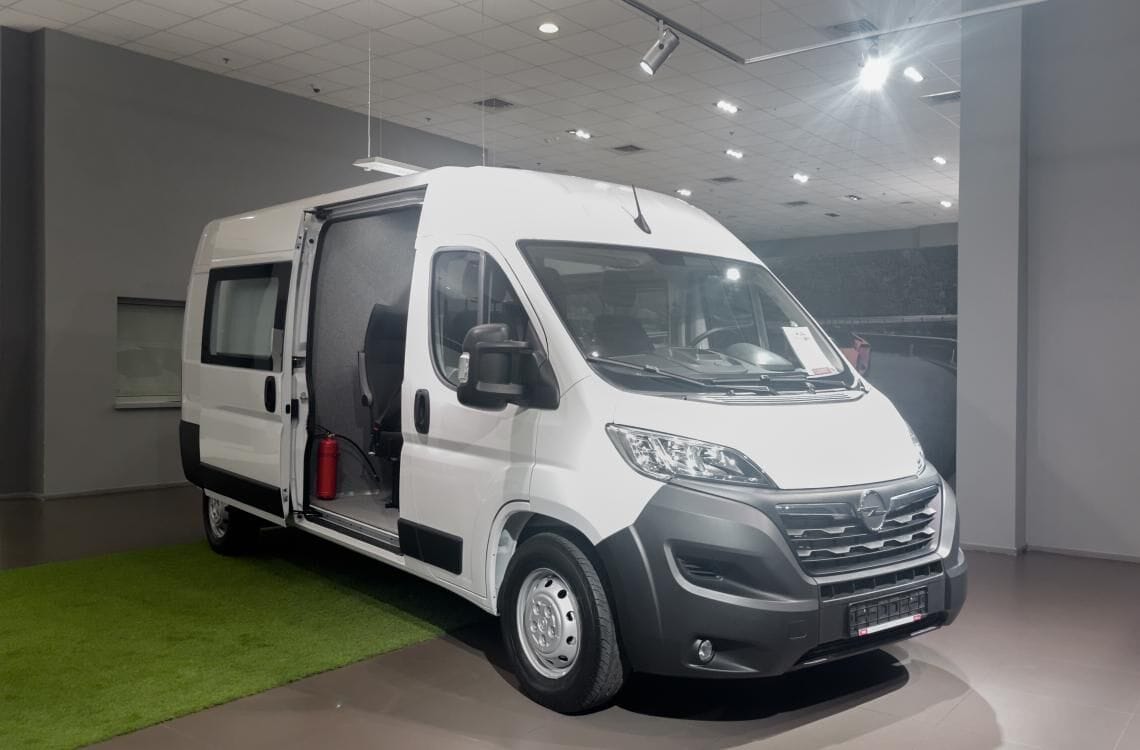 Opel Movano
