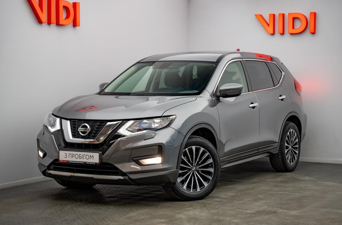 Nissan X-TRAIL