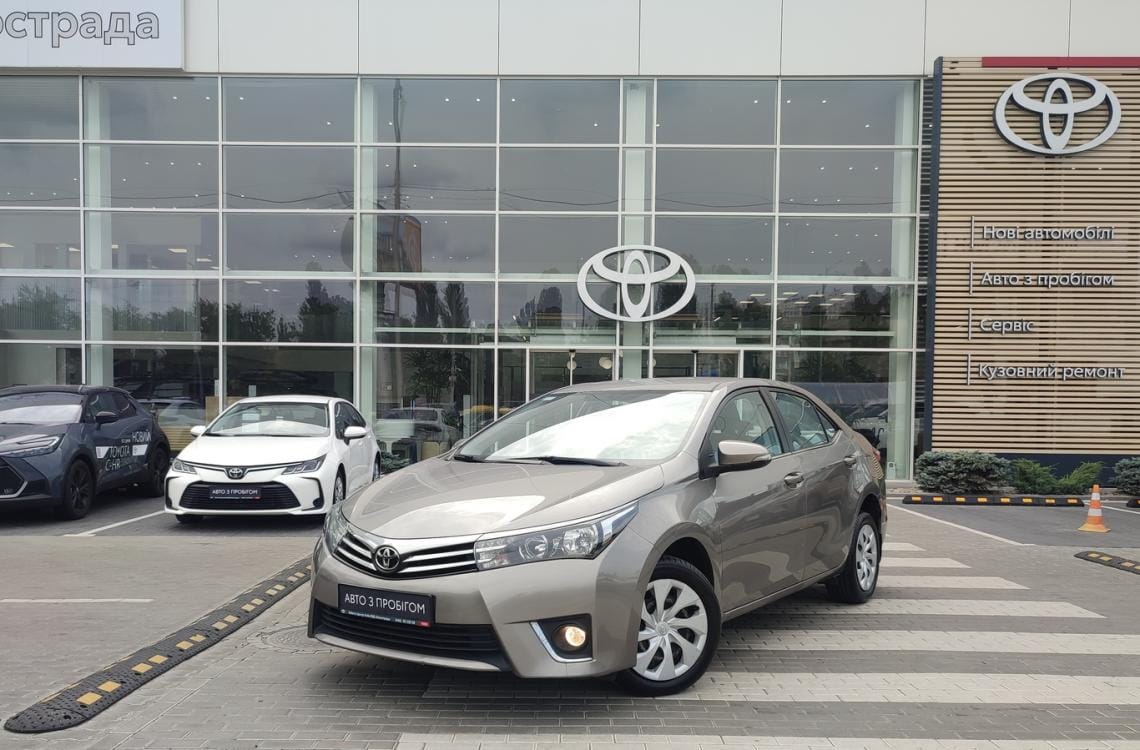 Toyota COROLLA
