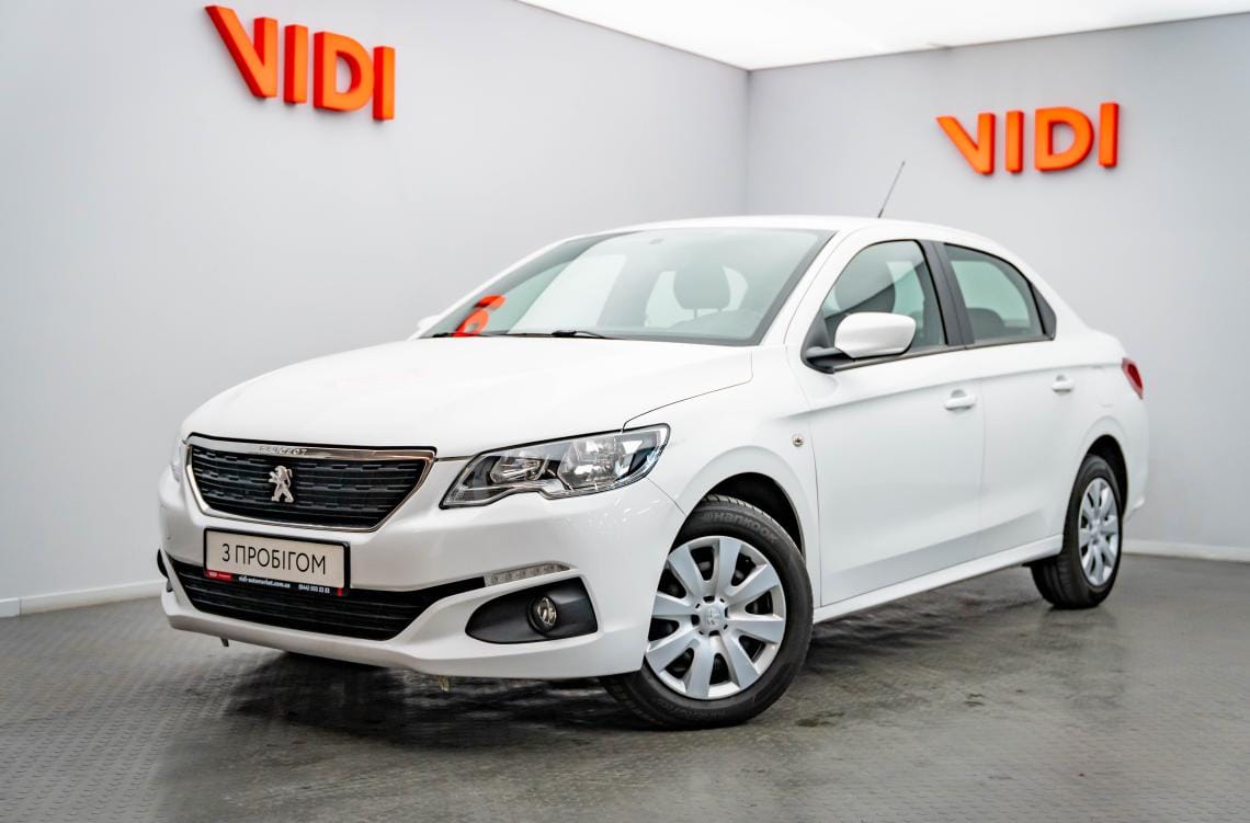 Peugeot 301